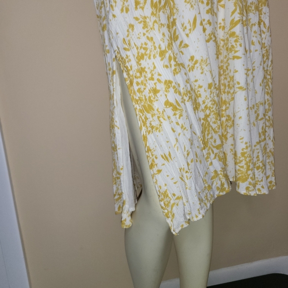 O'NEILL FLORAL YELLOW SIDE SLIPS MIDI DRESS backless - Picture 4 of 5